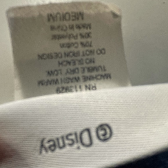 Official Disney Minnie Mouse Scoop Neck VERY RARE Employee / Film Crew Store - Picture 8 of 8